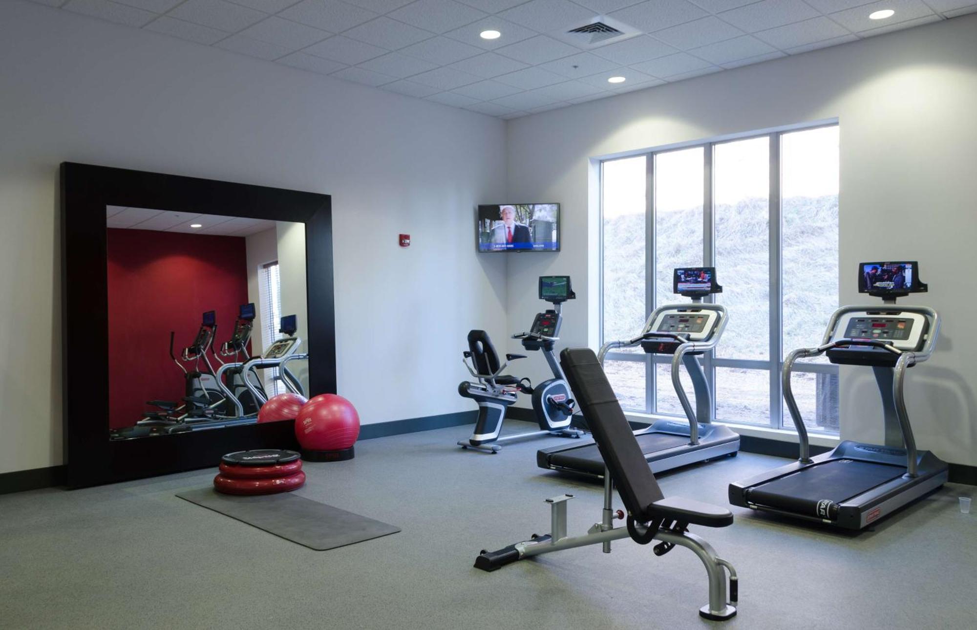 Hilton Garden Inn Hickory Zewnętrze zdjęcie