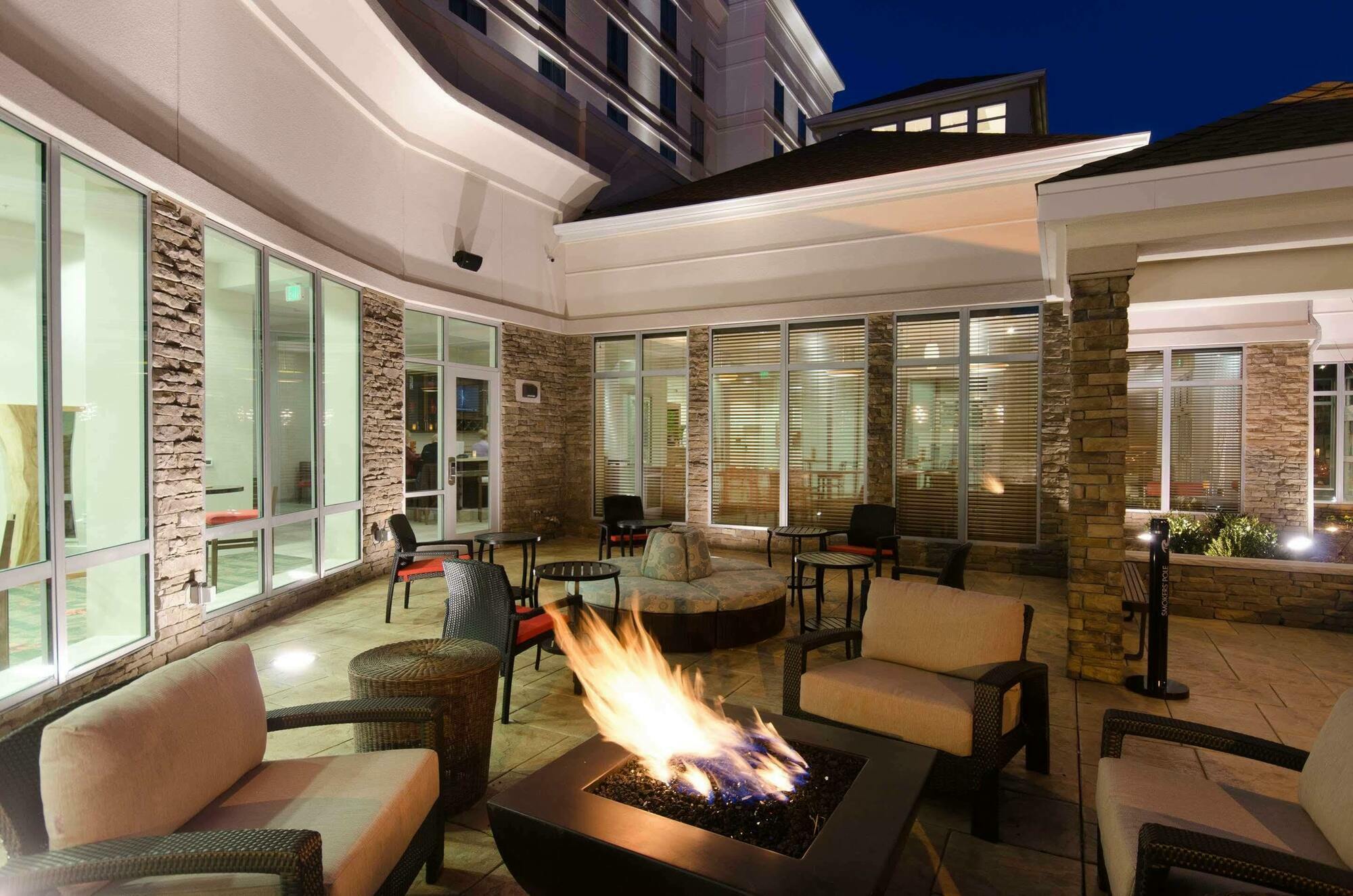 Hilton Garden Inn Hickory Zewnętrze zdjęcie